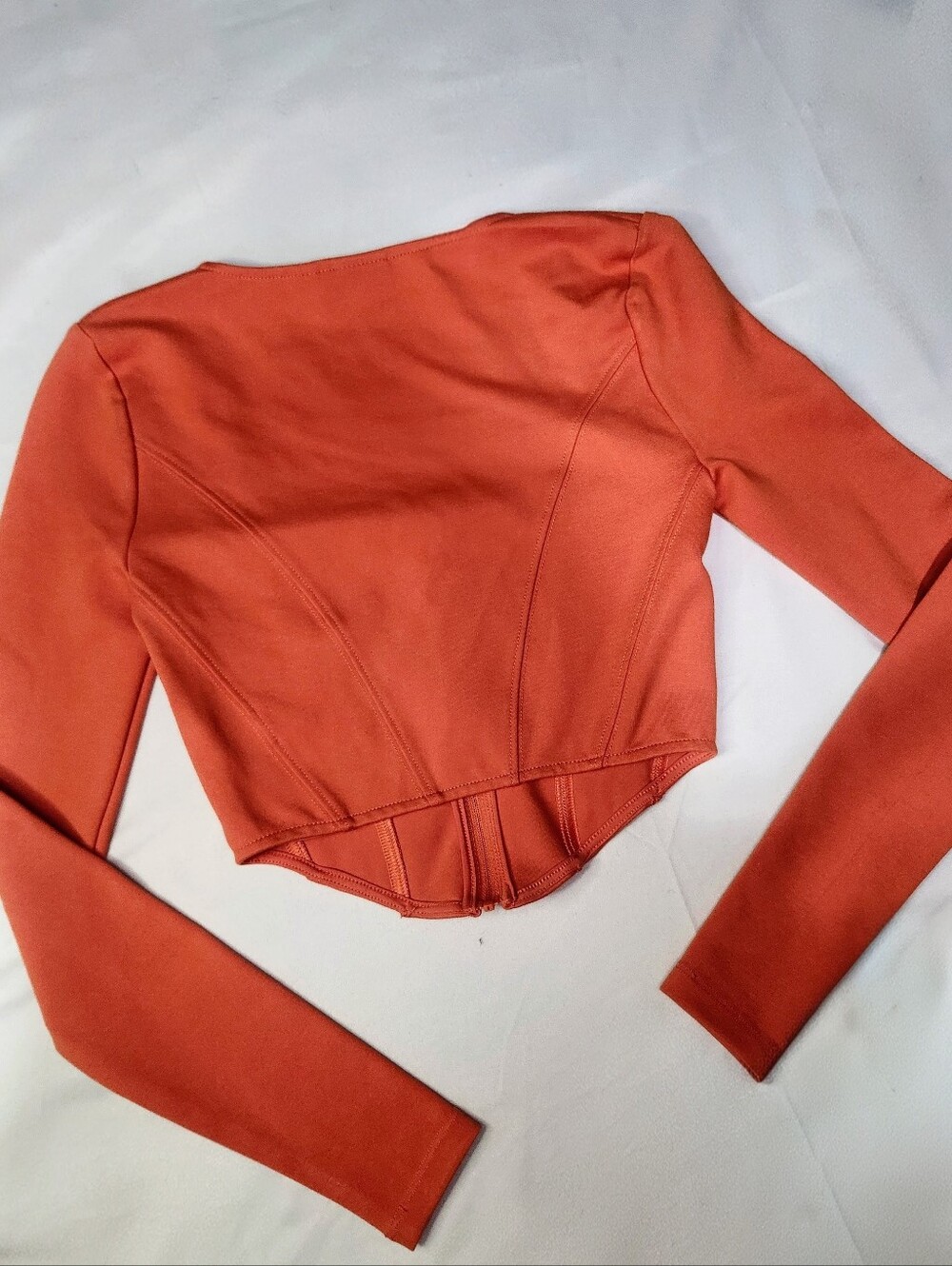 Aritizia Sunday Best Maverick Longsleeve - Picture 3 of 3